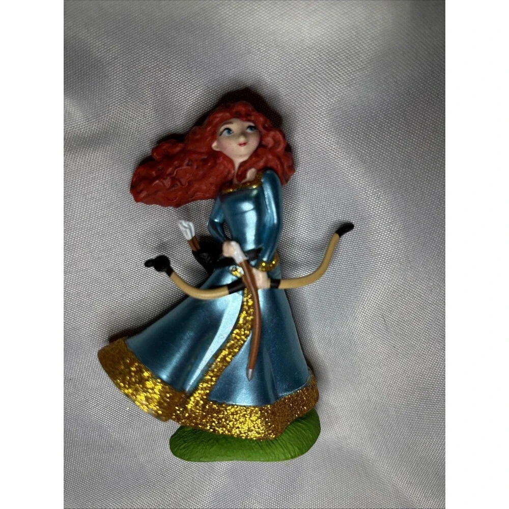 Disney Brave Merida Princess Bow & Arrow Figure Toy Figurine Cake Topper 3 1/2”